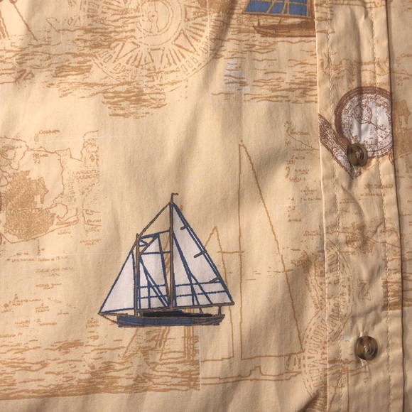 Sailboats & Anchors Button Up Short Sleeve Shirt Sz.XL - Picture 6 of 6